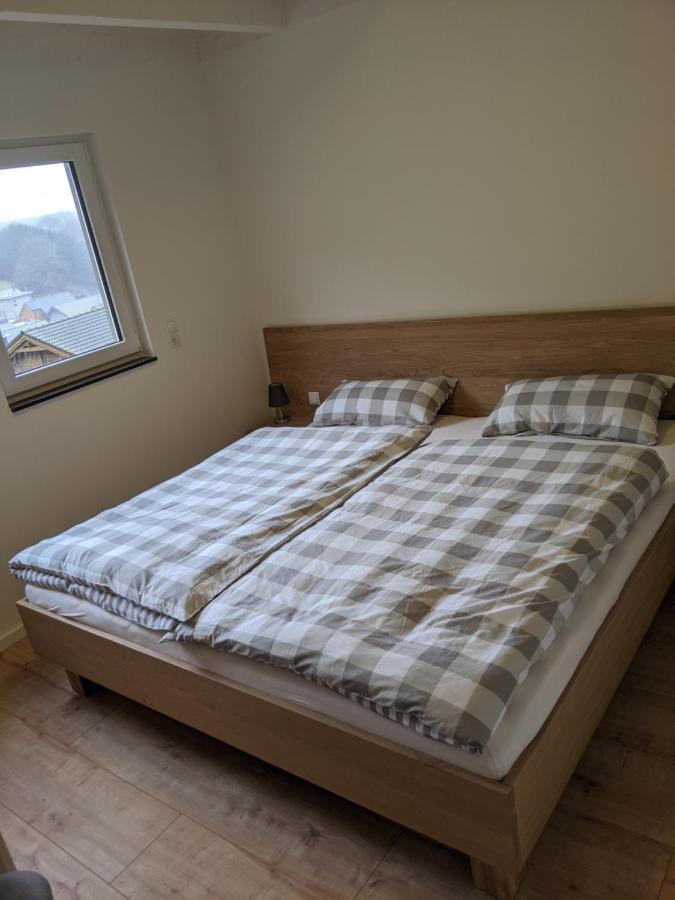 Ferienhaus Schieferterrasse - Waldsee Rieden - Eksteriør bilde